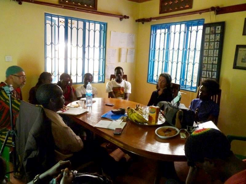 Babantu, Kivumbi Earnest Benjamin n Ugandan artists in a Meeting.JPG