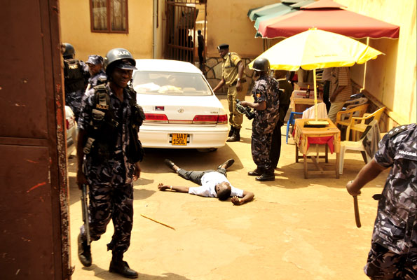 wbs journalist toutured by police