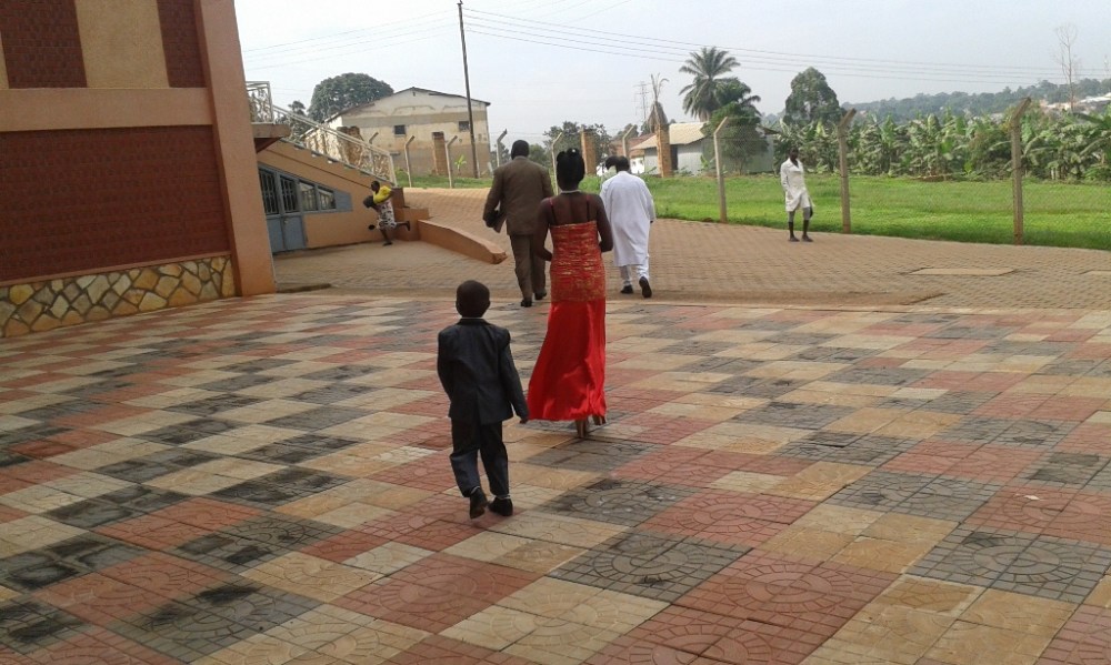 Kivumbi Eanest Benjamin wih Prophet Felix Omondi at Ps Imleda Numutebi Liberty Worship Centre (25)