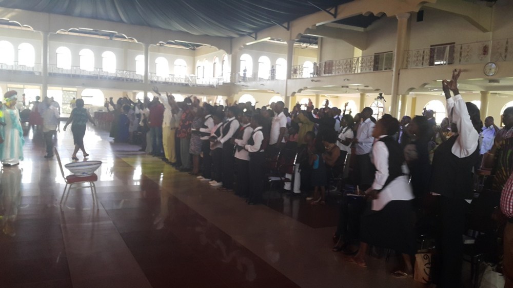 Kivumbi Eanest Benjamin wih Prophet Felix Omondi at Ps Imleda Numutebi Liberty Worship Centre (40)