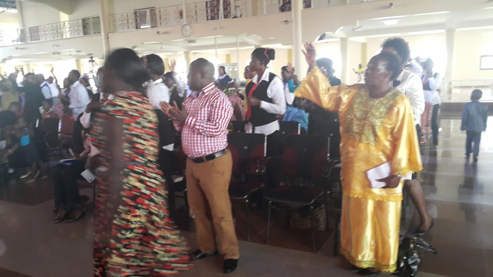 Kivumbi Eanest Benjamin wih Prophet Felix Omondi at Ps Imleda Numutebi Liberty Worship Centre (50)