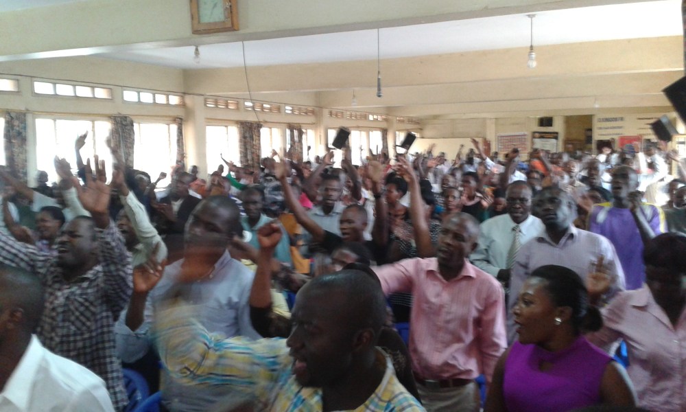 Prophet Felix Omondi at City Lunch Hour Fellowship of Bishop David Kiganda with Kivumbi Earnest Benjamin (5)