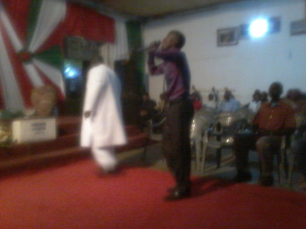 Ps Irene Manjeri Hosts Prophet Felix Omondi &amp; Kivumbi Earnest Benjamin Family (10)