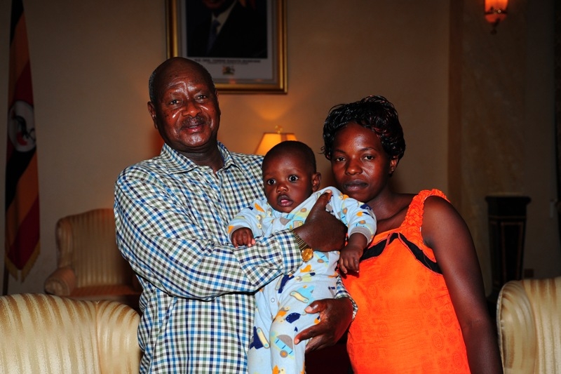 zipporah-baby-caleb-t-m7