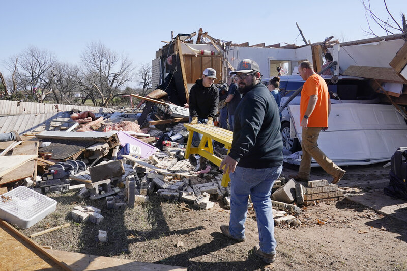 Tornadoes and storms leave 15 dead across central US. – HICGI News Agency